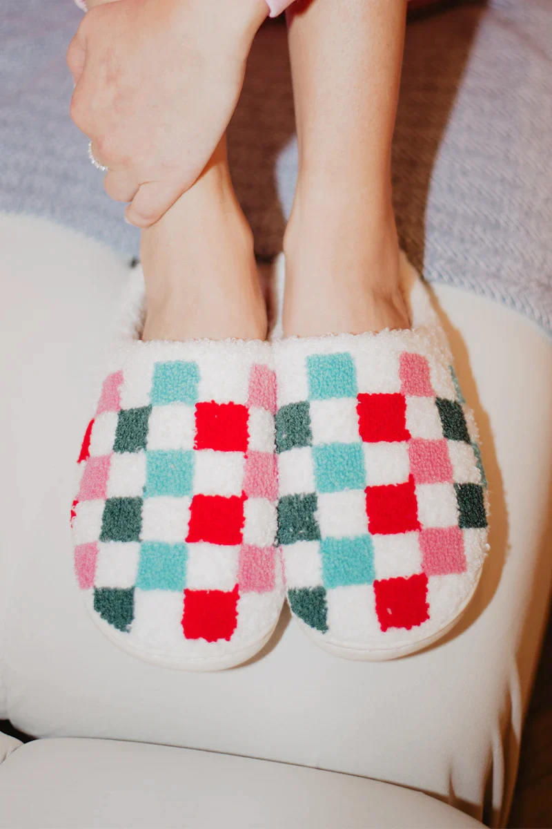 Christmas Multicolored Checkered Slippers - Image 3