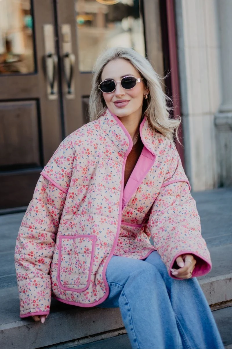Pink Dainty Floral Lightweight Quilted Jacket for Women - Image 3